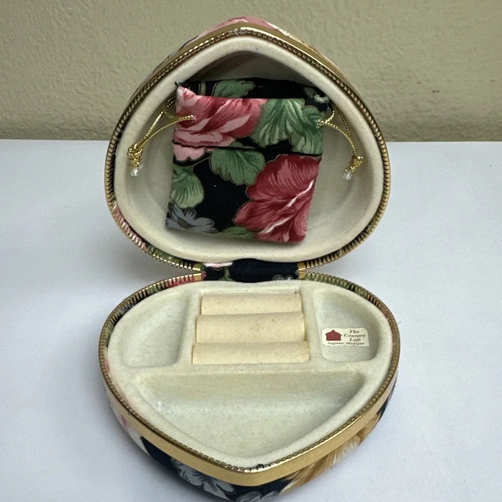 VTG Cloth Covered Heart Shape Hard Case Travel Jewelry Box w/Pouch 4.5
